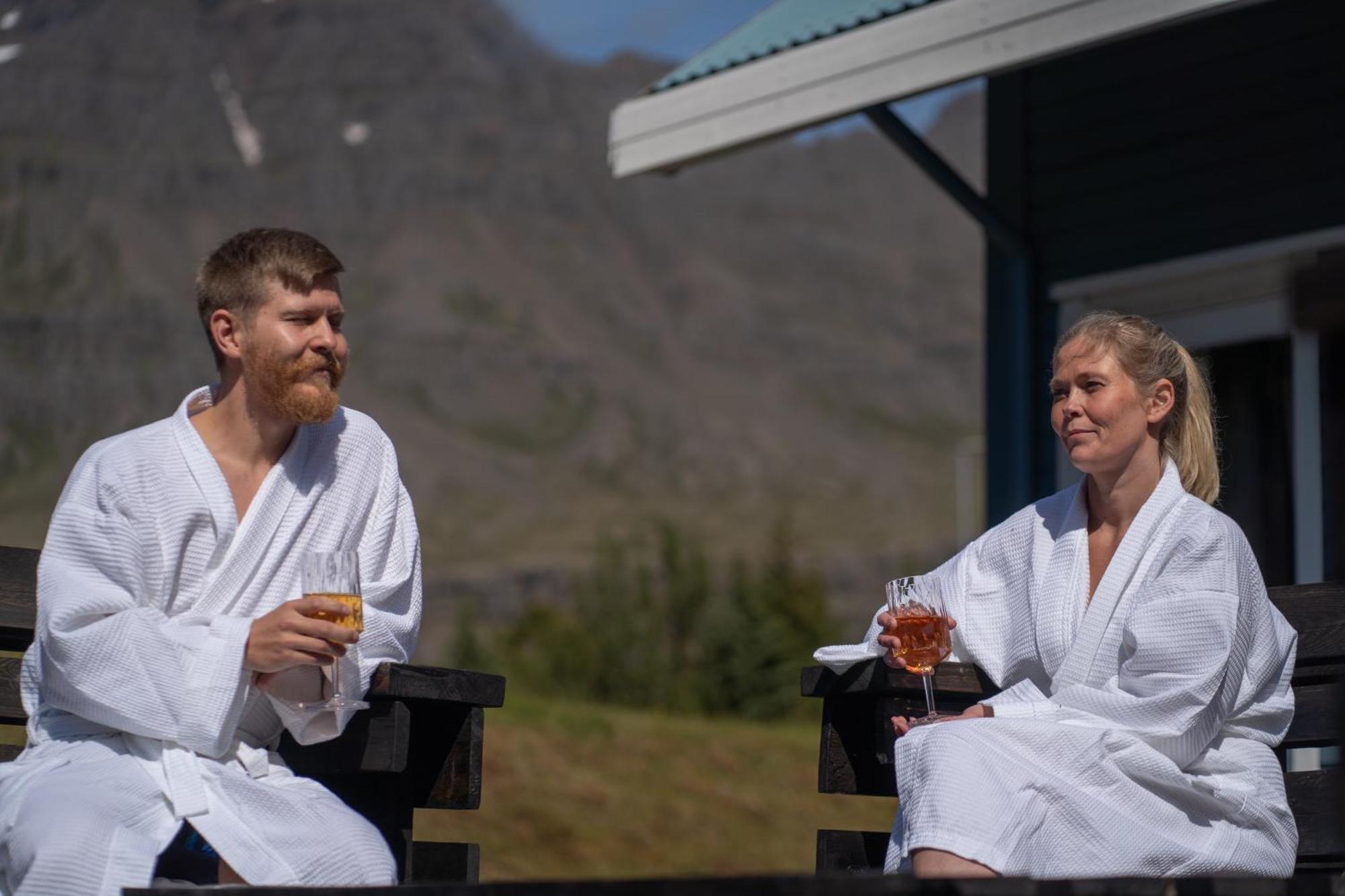 Hotel Breiddalsvik Ngoại thất bức ảnh